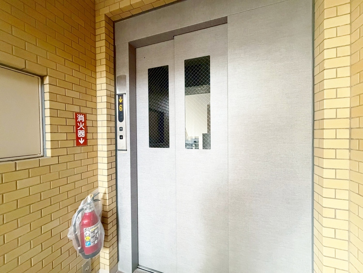 その他 エレベーター完備のため荷物が多くなっても安心。