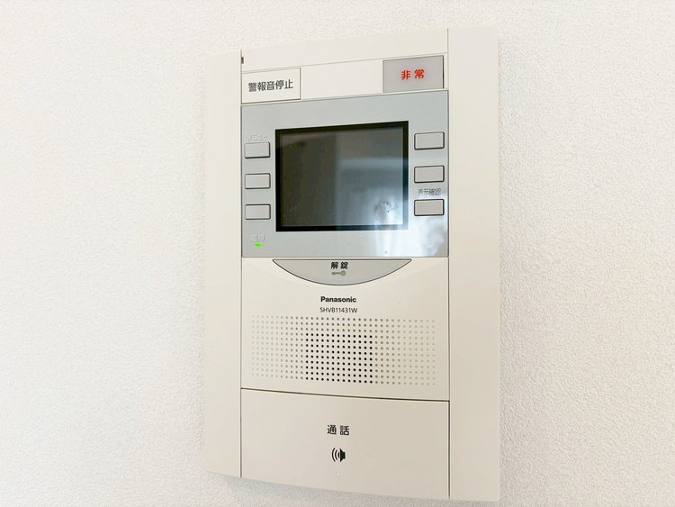 その他 誰が来てもわかる様にモニター付きインターホンを設置。