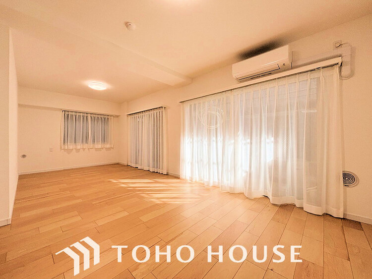 内装 ゆったりとくつろげる上質なリビングダイニング