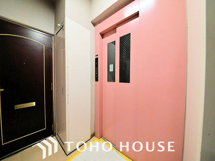 その他 エレベーター