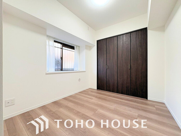 内装 1日の疲れを癒し、心地よく寛げるようゆったりとした広さをしています