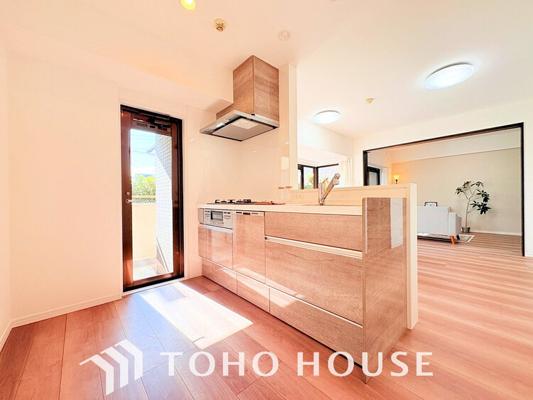 キッチン デザインと機能性を兼ね備えたシステムキッチン