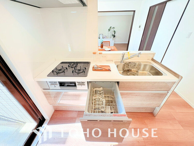 その他 ビルトイン式食洗機を標準完備した、機能性に優れたシステムキッチン