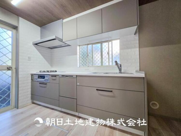 キッチン 毎日使う場所だからこそ、ストレスなく使えて、スムーズな家事ができる空間になっております。