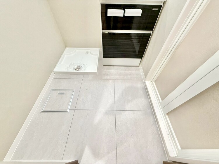 その他 十分な広さの脱衣所。