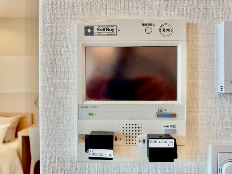 その他 誰が来てもわかる様にモニター付きインターホンを設置。