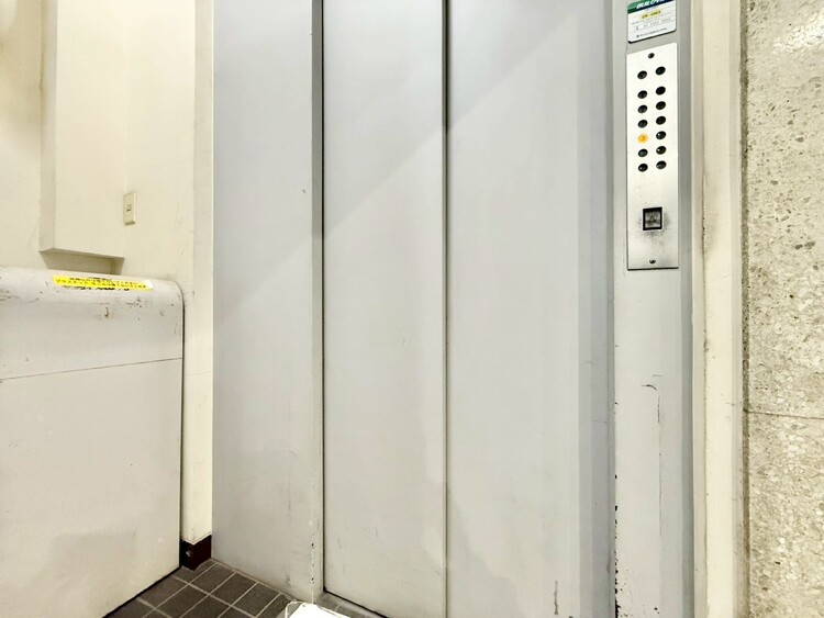 その他 エレベーター完備のため荷物が多くなっても安心。