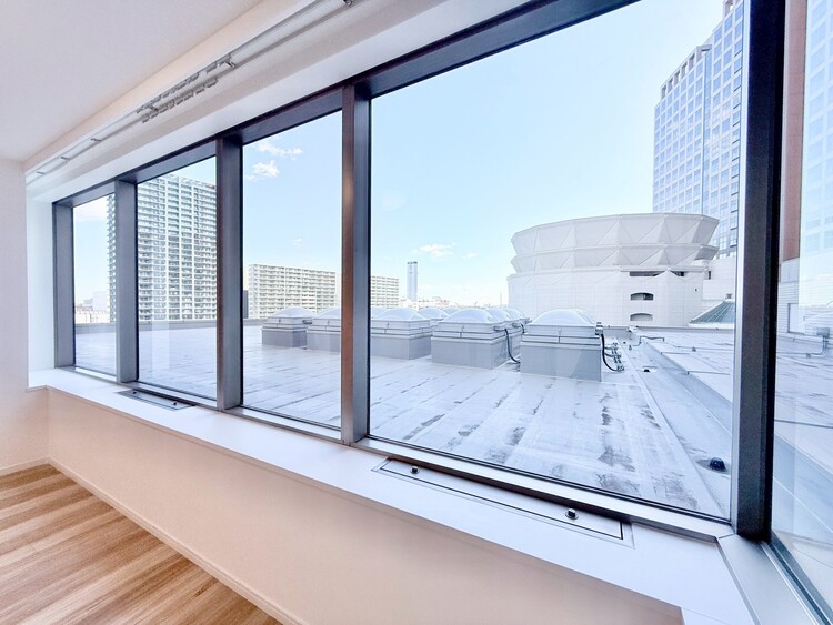 その他 眺望や窓からの景色が良いと、家で過ごす時間も快適です。