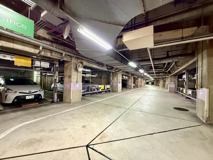 その他 駐車スペースが嬉しいですね。※空き状況は都度ご確認下さい。