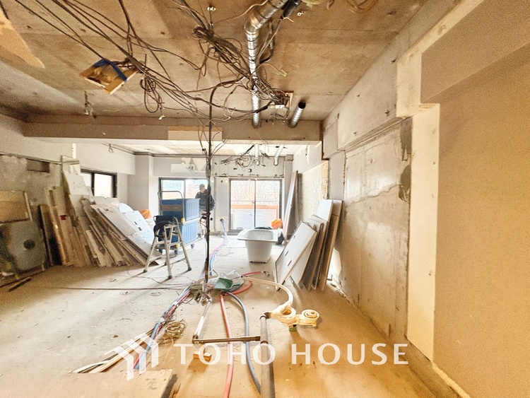 内装 寝室は一日の疲れを癒す大切な空間。快適で落ち着けるおすすめの間取りです。