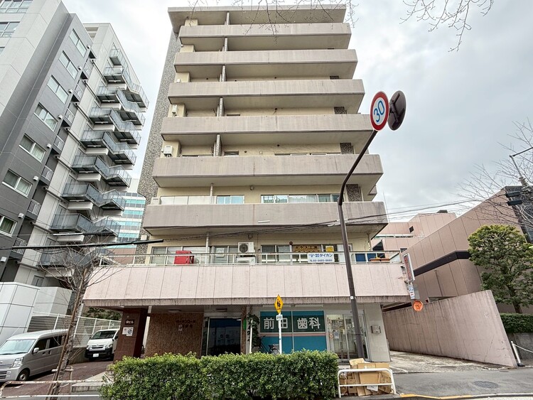 その他 飽きのこないシンプルモダンな外観です。