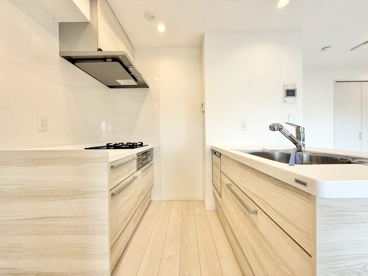 その他 使いやすくスタイリッシュなキッチン空間になっております。