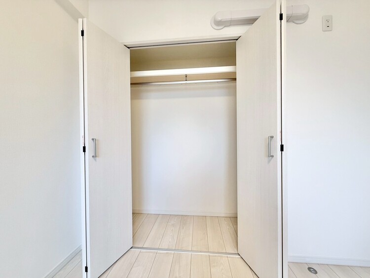 その他 家電やスーツケース、ストック品など何でも片付く嬉しい空間です。