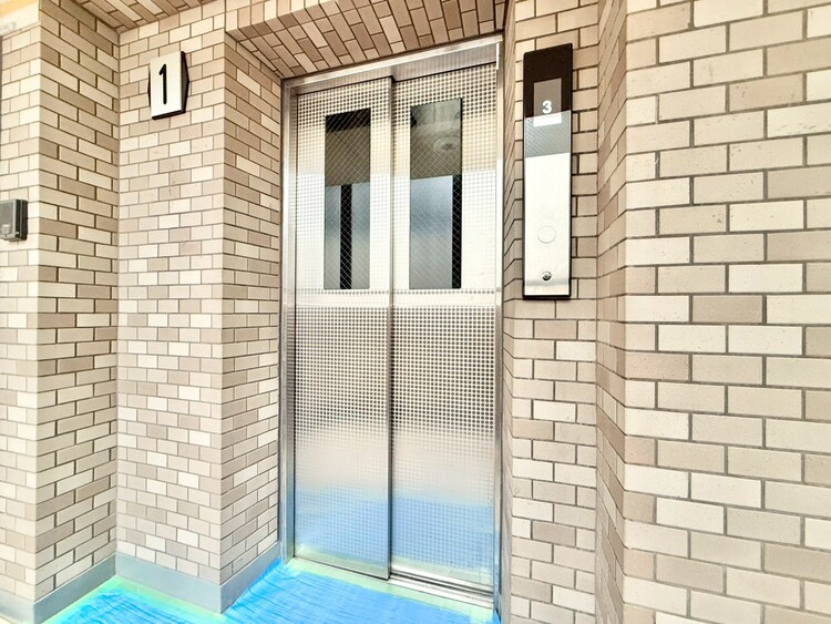 その他 エレベーター完備のため荷物が多くなっても安心。