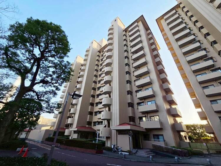 その他 飽きのこないシンプルモダンな外観です。