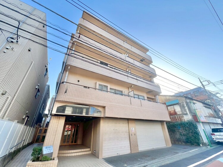 その他 飽きのこないシンプルモダンな外観です。