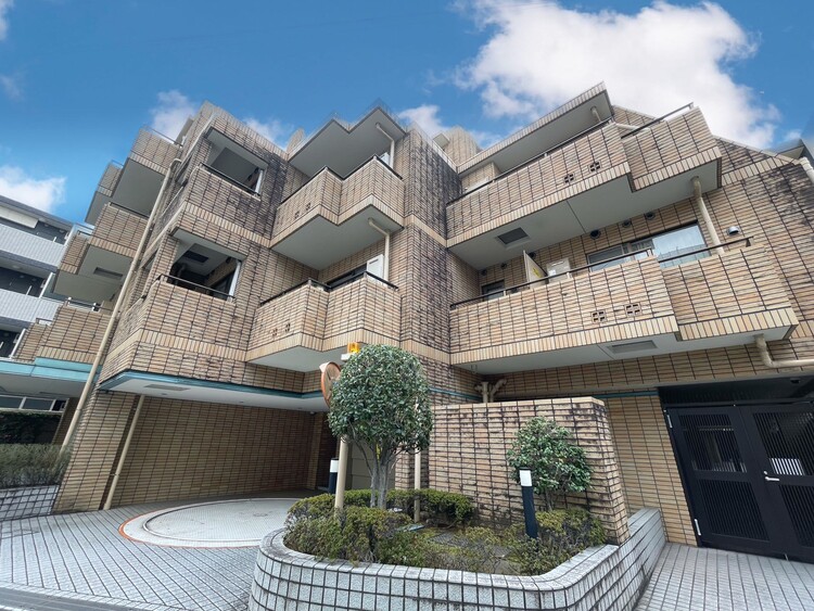 その他 飽きのこないシンプルモダンな外観です。