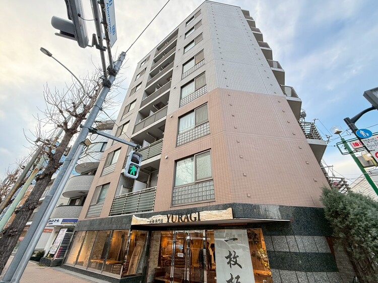 その他 飽きのこないシンプルモダンな外観です。