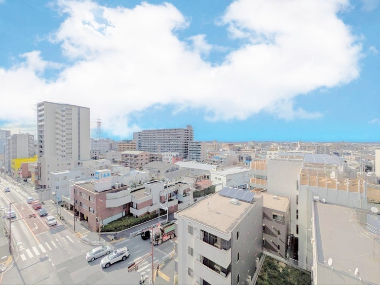 バルコニー 頬をなでる、優しい風を感じることが出来ます。