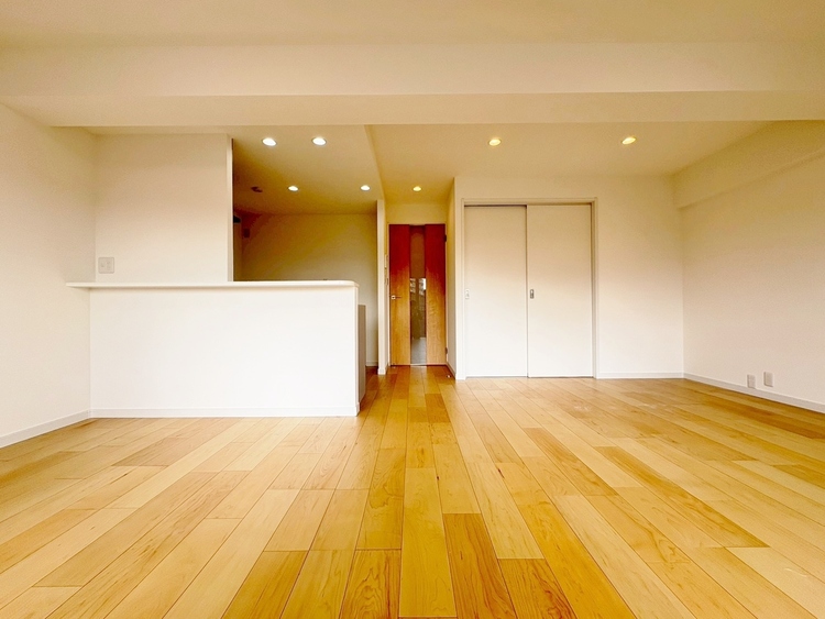 居間 過ごす時間が、たくさんの思い出として紡がれていく場所。