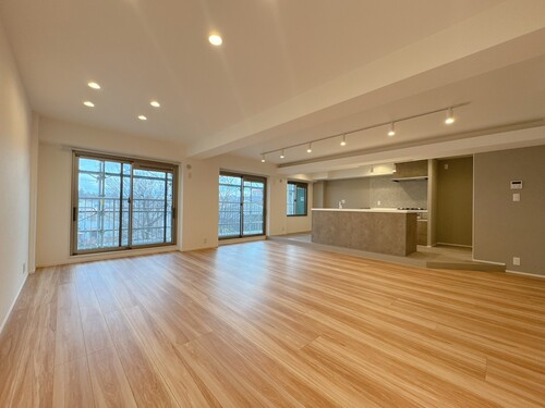 市川パークハイツＡ棟の物件画像