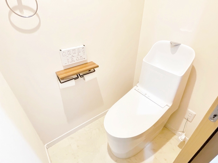 トイレ 暮らしの中のさりげないひとときの快適さにも、こだわりを、持って設備を配しております。