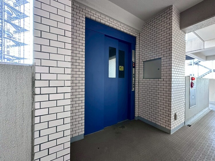 その他 エレベーター完備のため荷物が多くなっても安心。