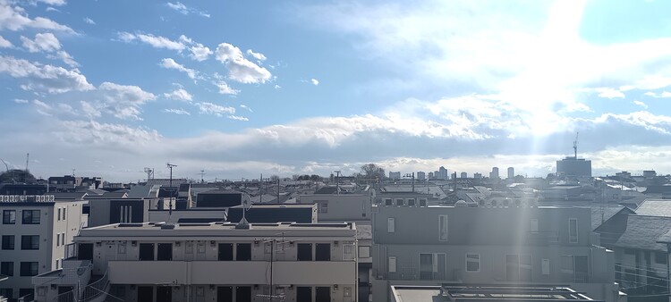 その他 眺望や窓からの景色が良いと、家で過ごす時間も快適です。