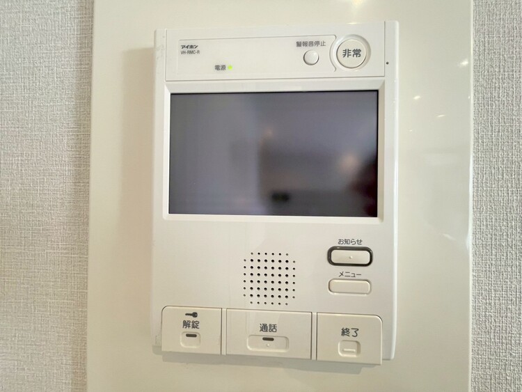 その他 誰が来てもわかる様にモニター付きインターホンを設置。