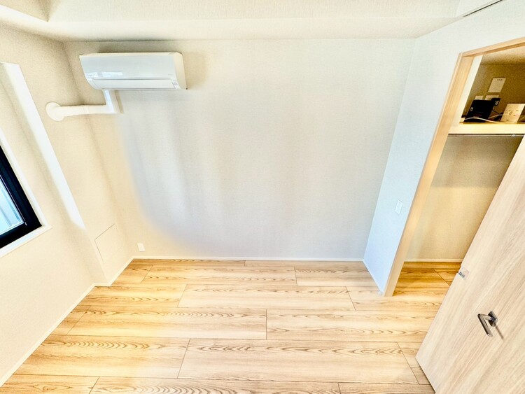 その他 清かで艶やかな時間をもたらしてくれる室内です。