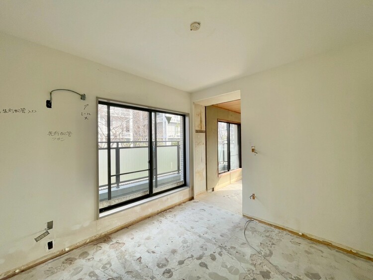 その他 清かで艶やかな時間をもたらしてくれる室内です。