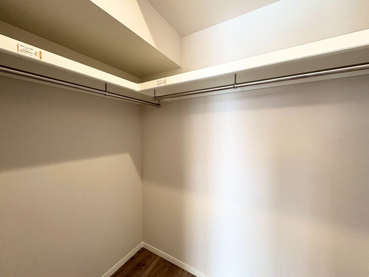 その他 収納スペースが付いていて、お部屋を広く使っていただけます。