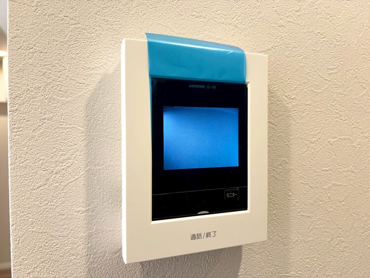 その他 誰が来てもわかる様にモニター付きインターホンを設置。