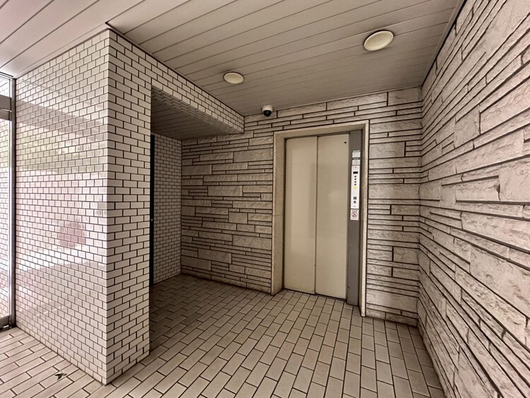 その他 エレベーター完備のため荷物が多くなっても安心。