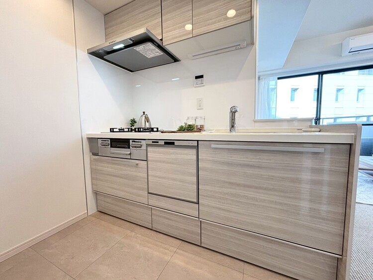 その他 開放感のあるキッチンスペース。調理をしながら、会話も弾みそうですね。