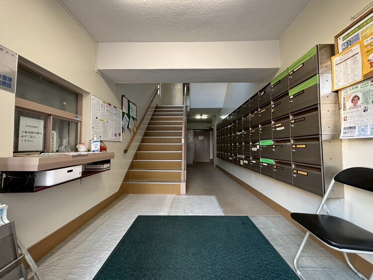 その他 館内は静寂な中が保たれており、管理が行き届いている印象を受けました。