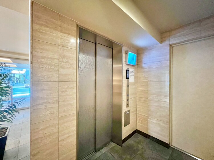 その他 エレベーター完備のため荷物が多くなっても安心。