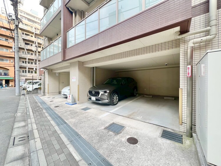 その他 駐車スペースが嬉しいですね。※空き状況は都度ご確認下さい。