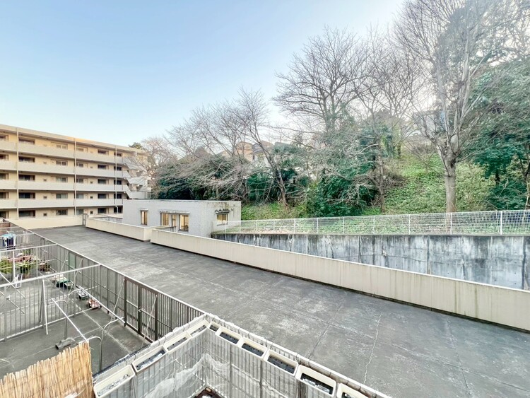 その他 眺望や窓からの景色が良いと、家で過ごす時間も快適です。