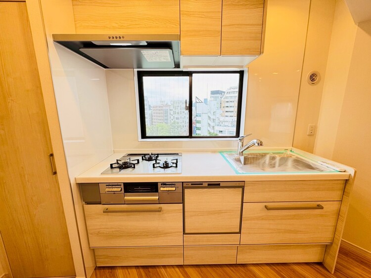 その他 開放感のあるキッチンスペース。調理をしながら、会話も弾みそうですね。