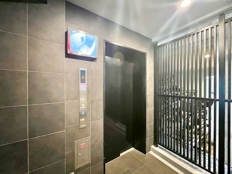 その他 エレベーター完備のため荷物が多くなっても安心。