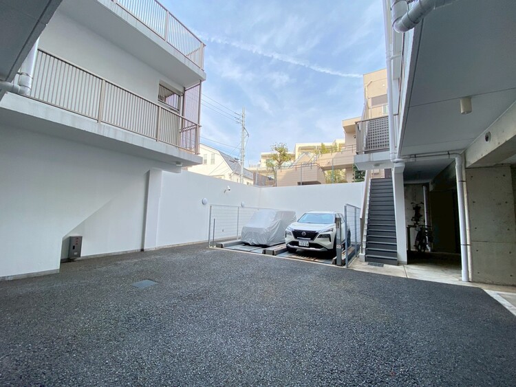 その他 駐車スペースが嬉しいですね。※空き状況は都度ご確認下さい。