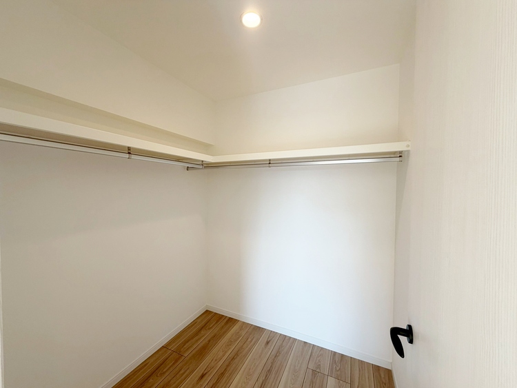 その他 家電やスーツケース、ストック品など何でも片付く嬉しい空間です。