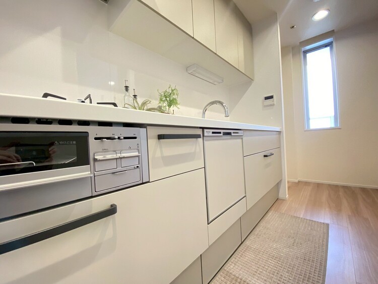 その他 開放感のあるキッチンスペース。調理をしながら、会話も弾みそうですね。