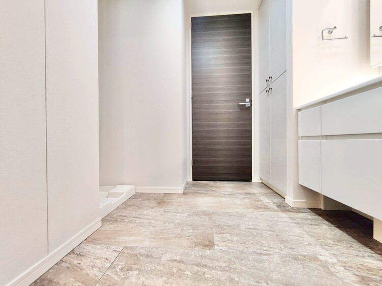 洗面 十分な広さの脱衣所。