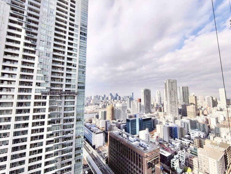 バルコニー 陽当たり・通風・開放感に恵まれた環境です。