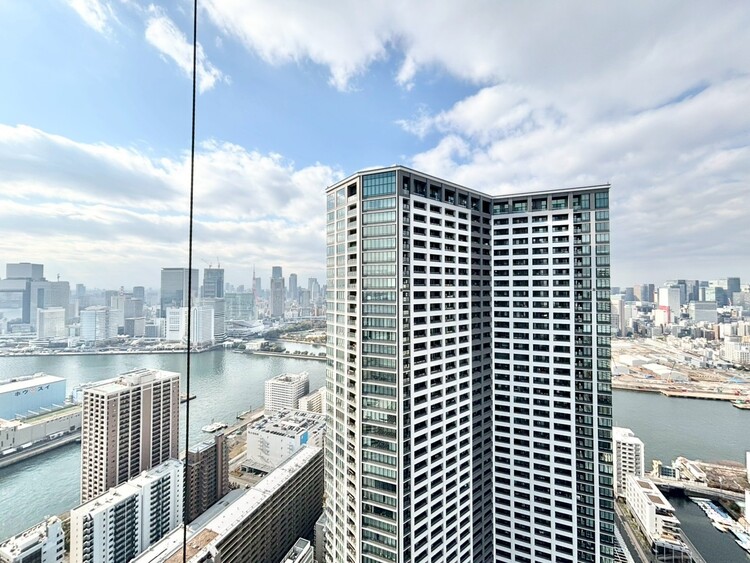 その他 眺望や窓からの景色が良いと、家で過ごす時間も快適です。