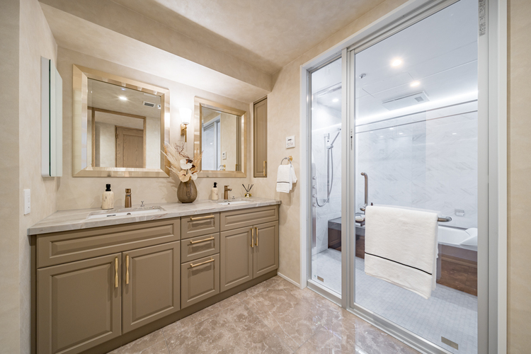 その他 清潔感を感じられる洗面化粧台。