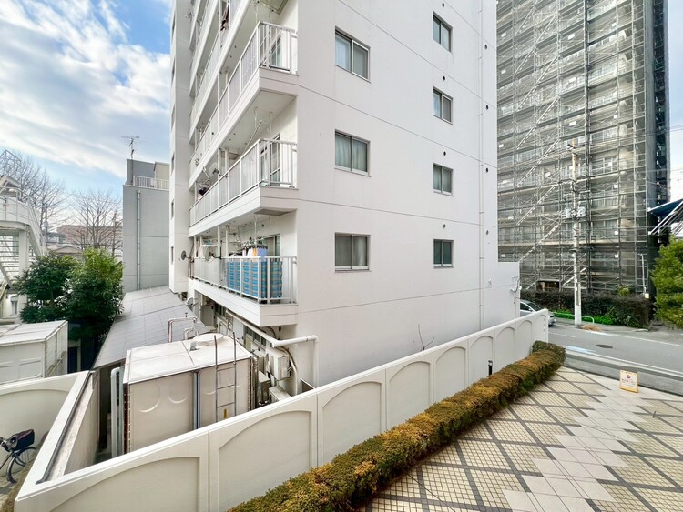 その他 眺望や窓からの景色が良いと、家で過ごす時間も快適です。