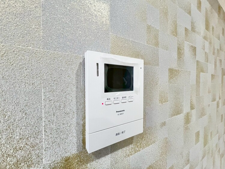 その他 誰が来てもわかる様にモニター付きインターホンを設置。